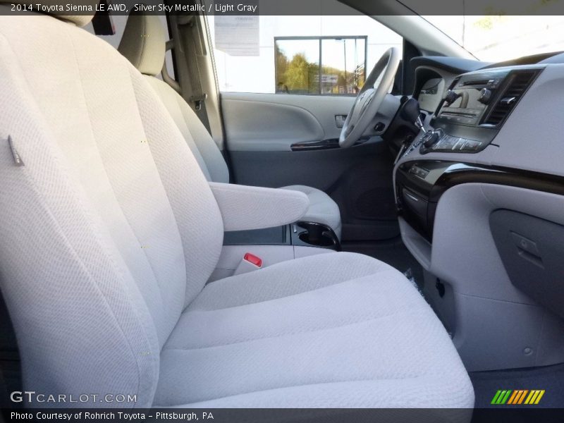 Silver Sky Metallic / Light Gray 2014 Toyota Sienna LE AWD