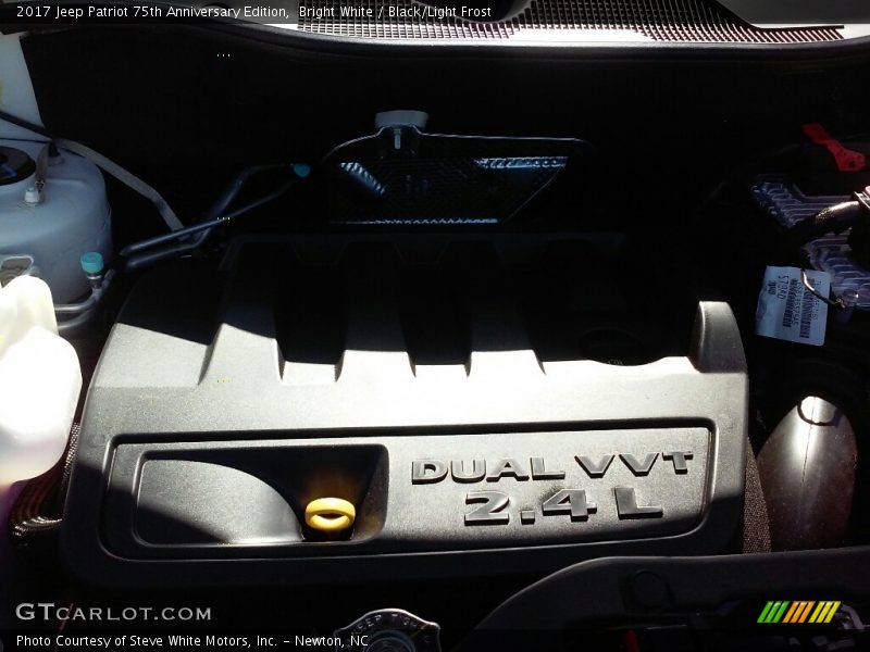 Bright White / Black/Light Frost 2017 Jeep Patriot 75th Anniversary Edition