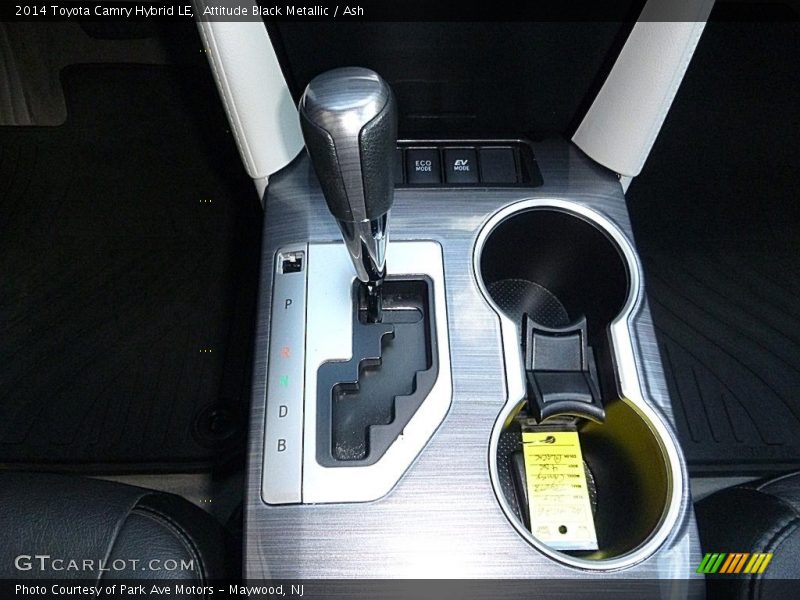 Attitude Black Metallic / Ash 2014 Toyota Camry Hybrid LE