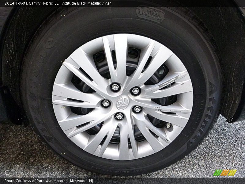 Attitude Black Metallic / Ash 2014 Toyota Camry Hybrid LE