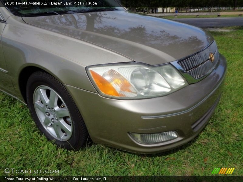 Desert Sand Mica / Taupe 2000 Toyota Avalon XLS