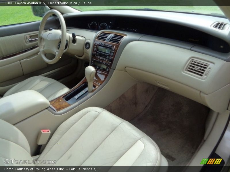 Desert Sand Mica / Taupe 2000 Toyota Avalon XLS