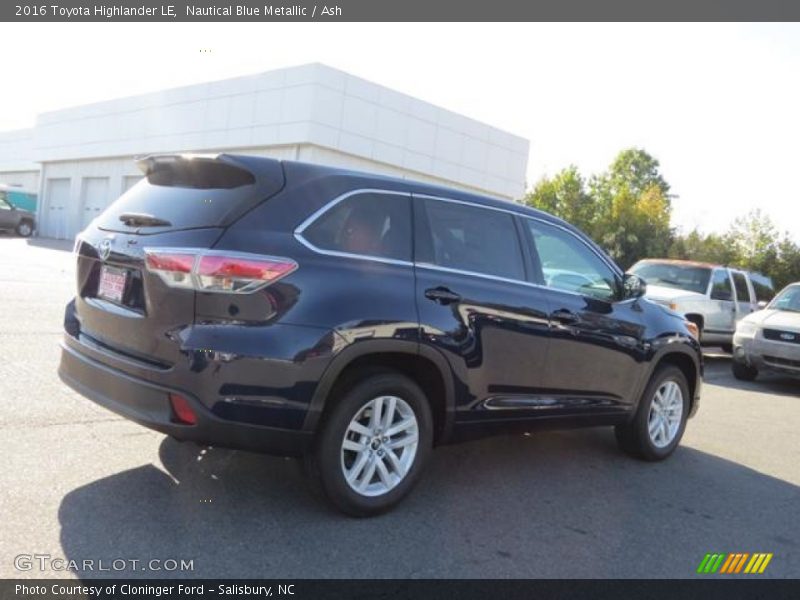 Nautical Blue Metallic / Ash 2016 Toyota Highlander LE