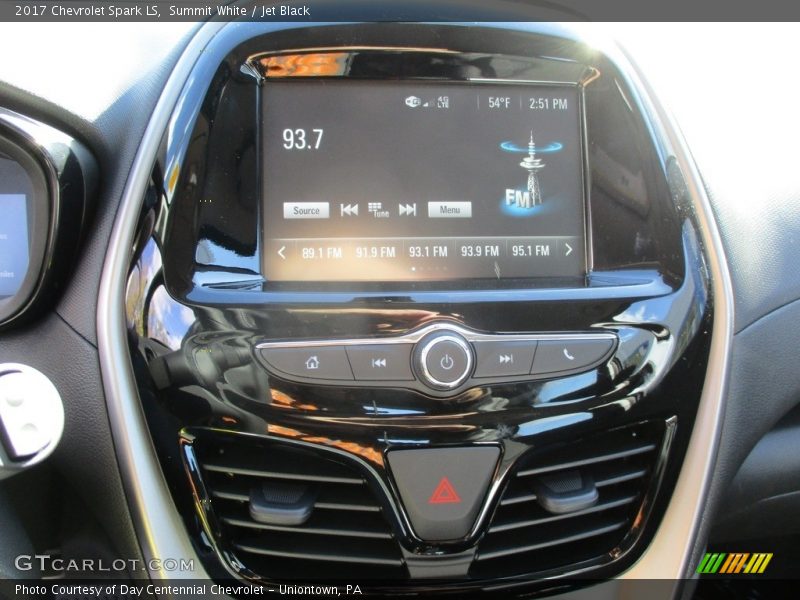 Summit White / Jet Black 2017 Chevrolet Spark LS
