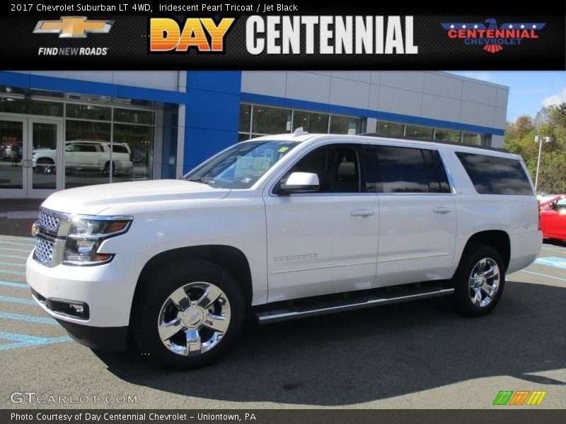 Iridescent Pearl Tricoat / Jet Black 2017 Chevrolet Suburban LT 4WD