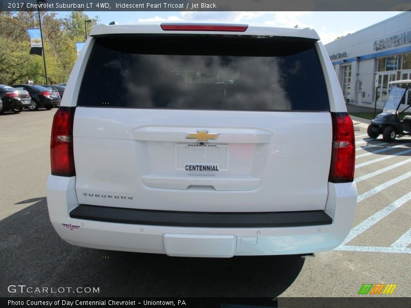 Iridescent Pearl Tricoat / Jet Black 2017 Chevrolet Suburban LT 4WD