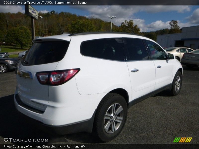 Summit White / Ebony 2016 Chevrolet Traverse LT AWD