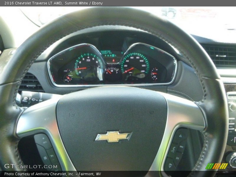 Summit White / Ebony 2016 Chevrolet Traverse LT AWD