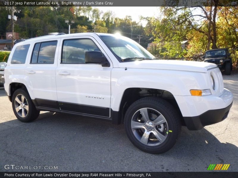 Bright White / Dark Slate Gray 2017 Jeep Patriot Latitude 4x4