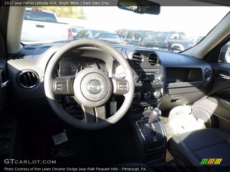 Bright White / Dark Slate Gray 2017 Jeep Patriot Latitude 4x4