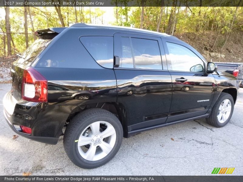 Black / Dark Slate Gray 2017 Jeep Compass Sport 4x4