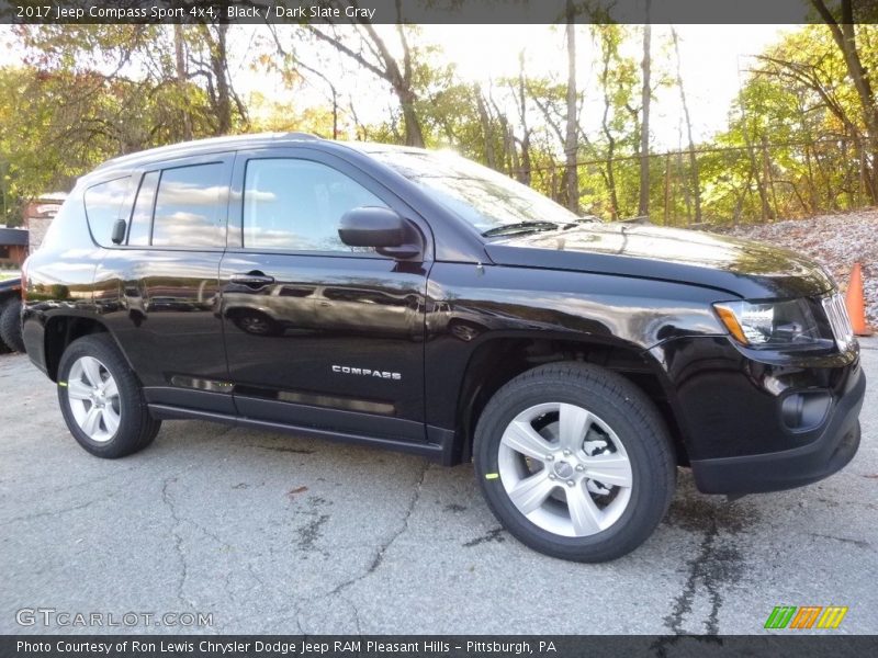 Black / Dark Slate Gray 2017 Jeep Compass Sport 4x4