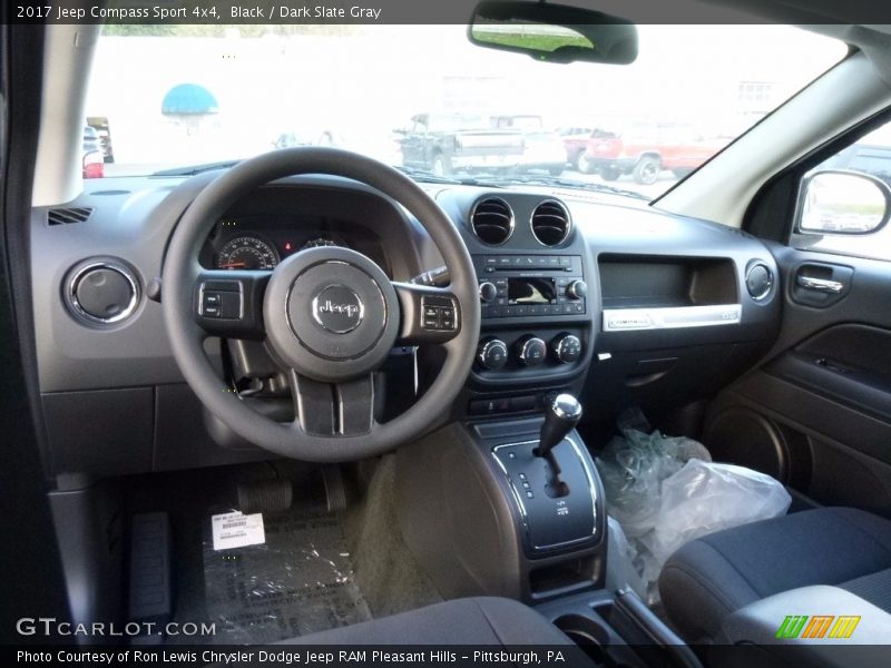 Black / Dark Slate Gray 2017 Jeep Compass Sport 4x4