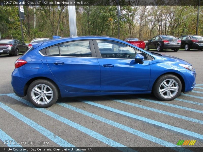 Kinetic Blue Metallic / Jet Black 2017 Chevrolet Cruze LT