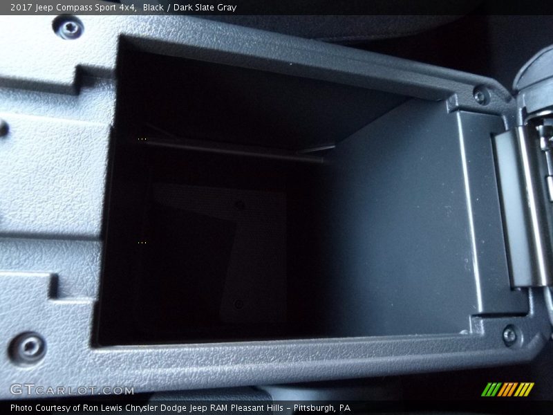 Black / Dark Slate Gray 2017 Jeep Compass Sport 4x4