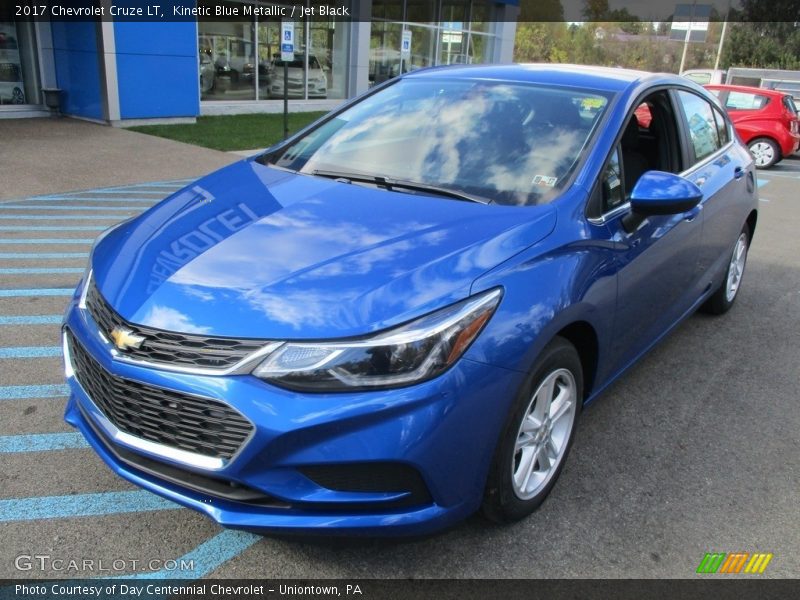 Kinetic Blue Metallic / Jet Black 2017 Chevrolet Cruze LT