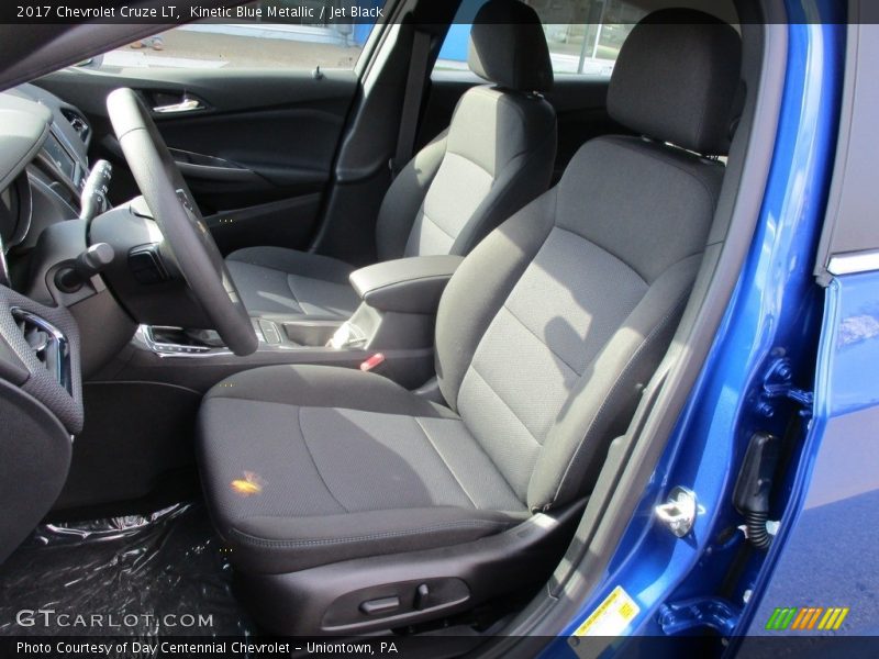Kinetic Blue Metallic / Jet Black 2017 Chevrolet Cruze LT