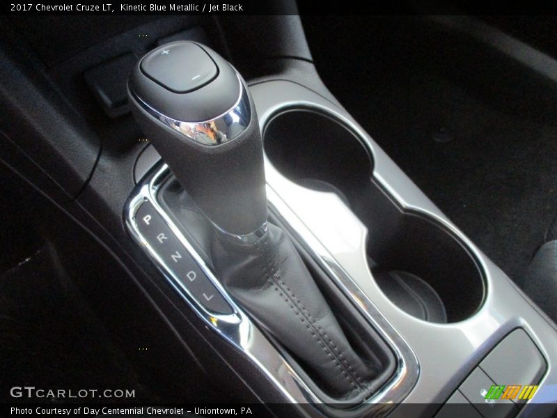 Kinetic Blue Metallic / Jet Black 2017 Chevrolet Cruze LT