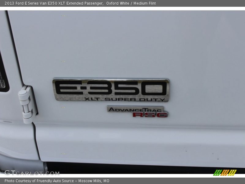 Oxford White / Medium Flint 2013 Ford E Series Van E350 XLT Extended Passenger