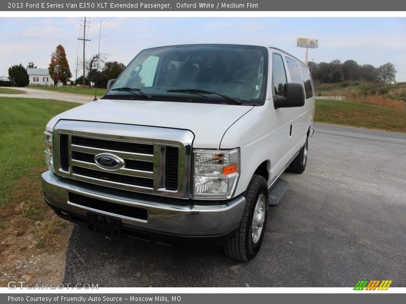 Oxford White / Medium Flint 2013 Ford E Series Van E350 XLT Extended Passenger