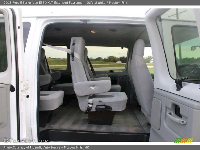 Oxford White / Medium Flint 2013 Ford E Series Van E350 XLT Extended Passenger