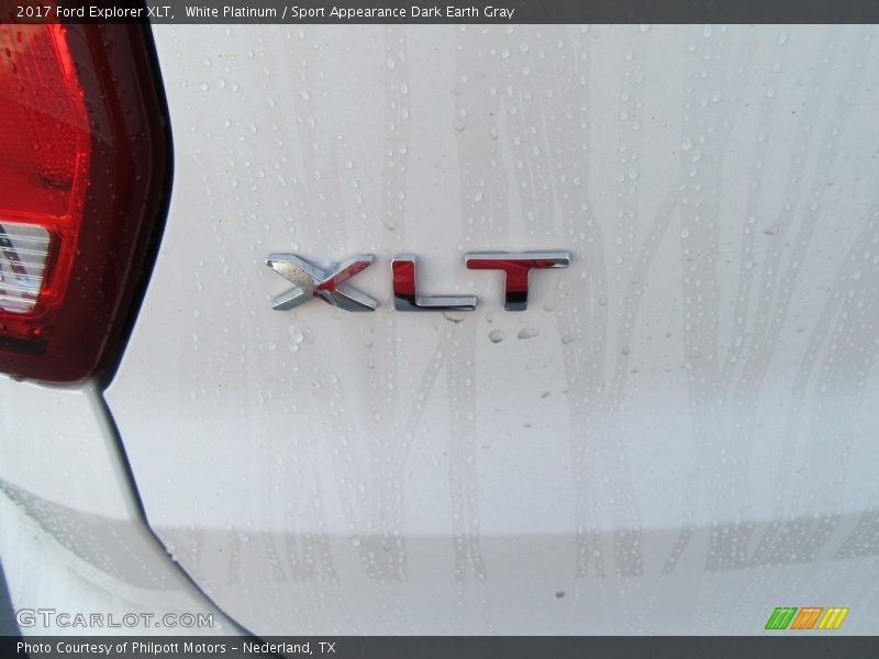 White Platinum / Sport Appearance Dark Earth Gray 2017 Ford Explorer XLT