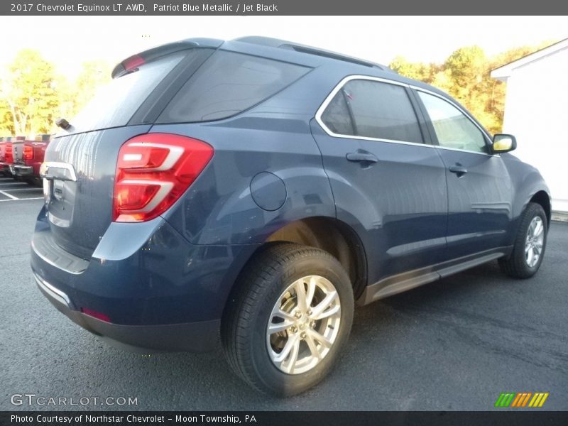 Patriot Blue Metallic / Jet Black 2017 Chevrolet Equinox LT AWD