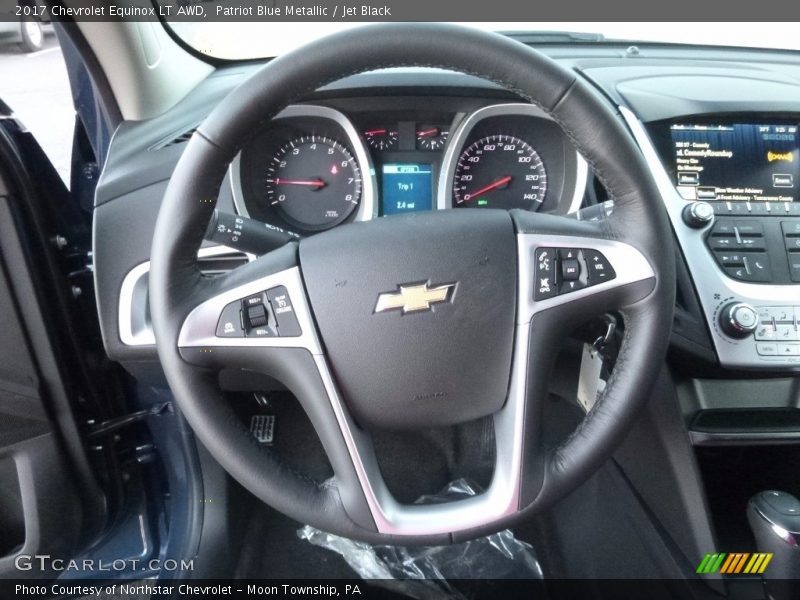 Patriot Blue Metallic / Jet Black 2017 Chevrolet Equinox LT AWD