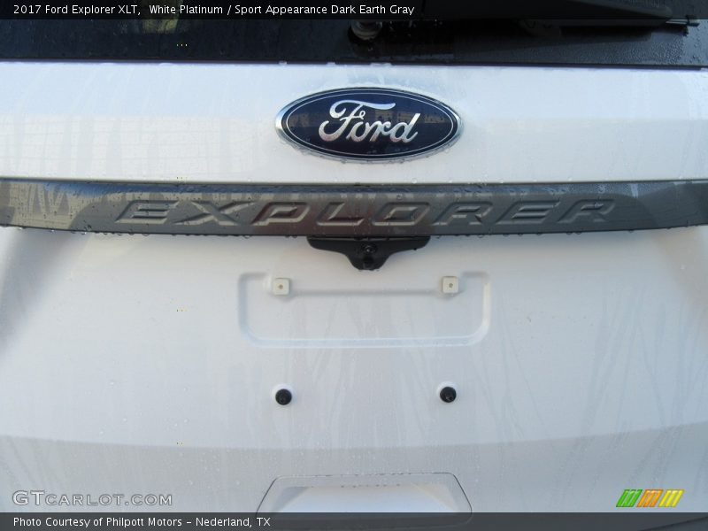 White Platinum / Sport Appearance Dark Earth Gray 2017 Ford Explorer XLT