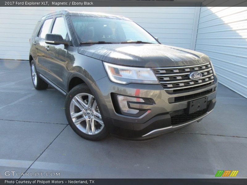 Magnetic / Ebony Black 2017 Ford Explorer XLT