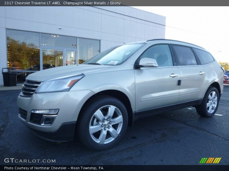 Champagne Silver Metallic / Ebony 2017 Chevrolet Traverse LT AWD