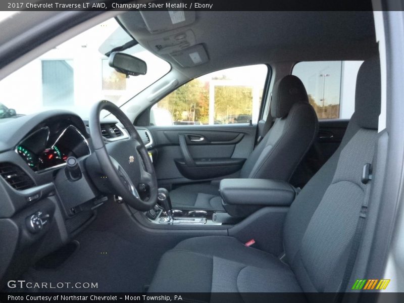 Champagne Silver Metallic / Ebony 2017 Chevrolet Traverse LT AWD