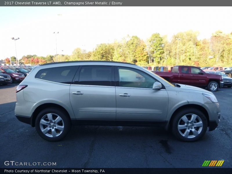 Champagne Silver Metallic / Ebony 2017 Chevrolet Traverse LT AWD