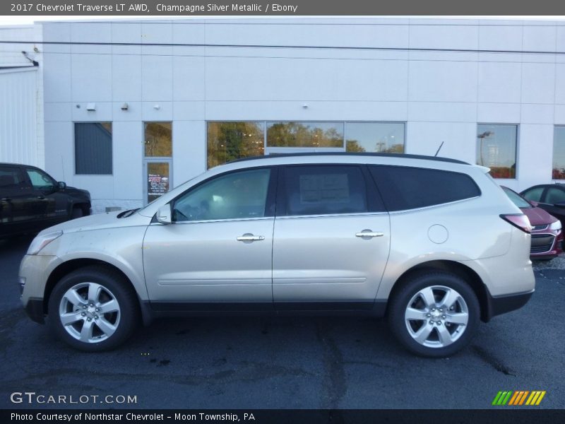 Champagne Silver Metallic / Ebony 2017 Chevrolet Traverse LT AWD