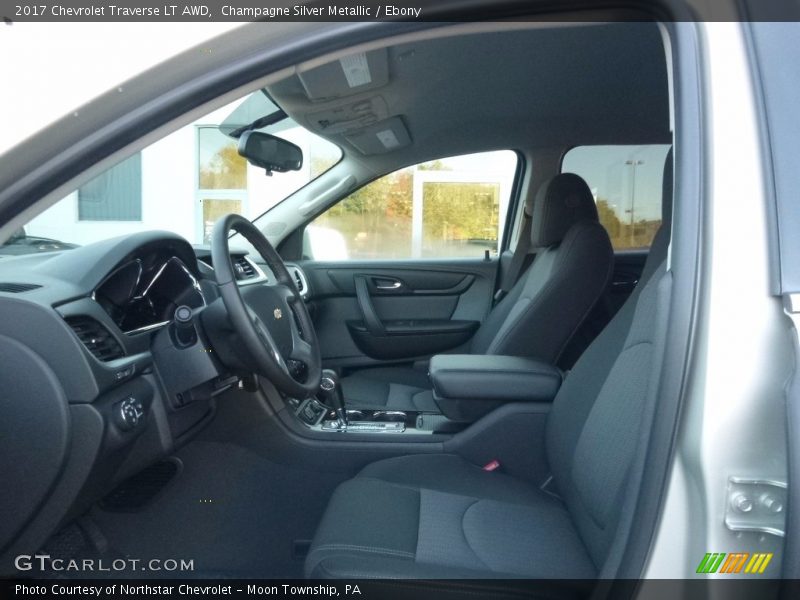 Champagne Silver Metallic / Ebony 2017 Chevrolet Traverse LT AWD
