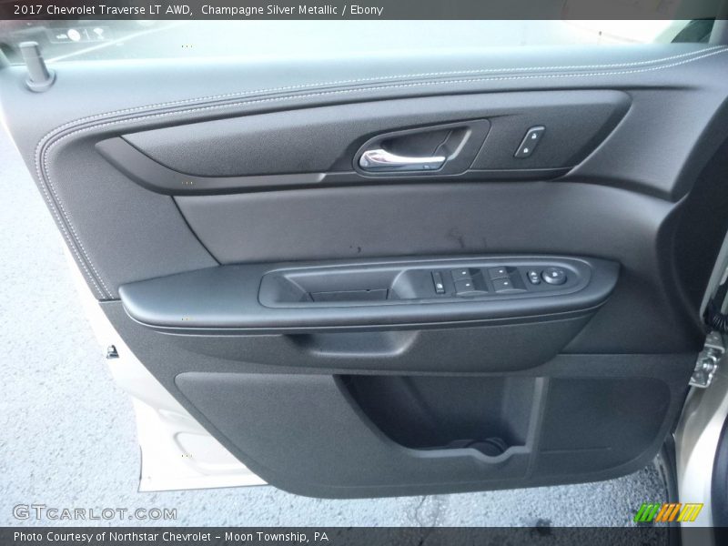 Champagne Silver Metallic / Ebony 2017 Chevrolet Traverse LT AWD