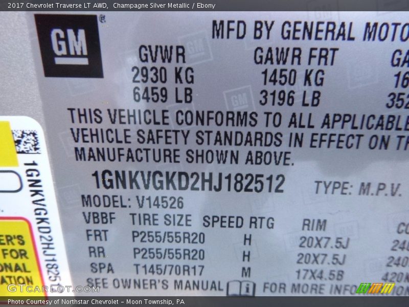Champagne Silver Metallic / Ebony 2017 Chevrolet Traverse LT AWD
