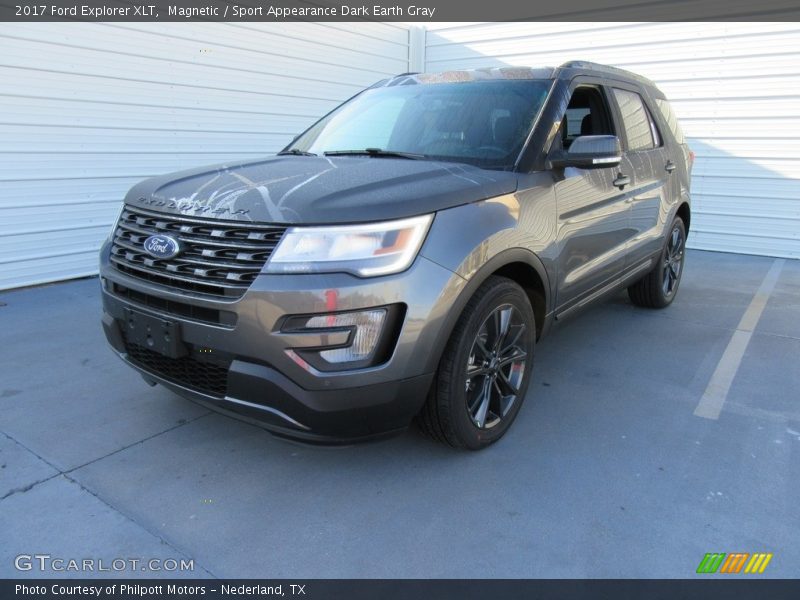 Magnetic / Sport Appearance Dark Earth Gray 2017 Ford Explorer XLT