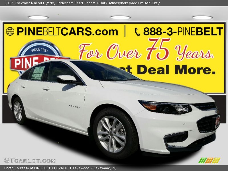Iridescent Pearl Tricoat / Dark Atmosphere/Medium Ash Gray 2017 Chevrolet Malibu Hybrid