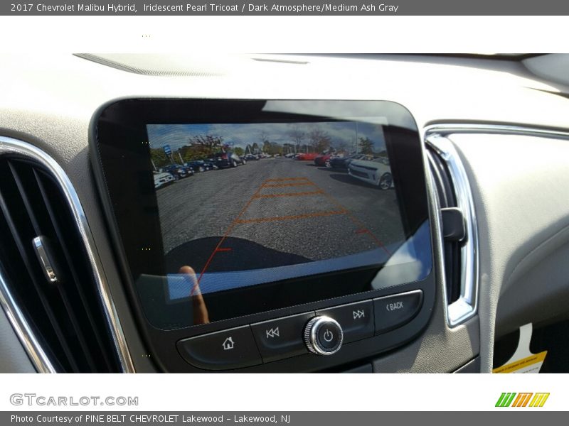 Iridescent Pearl Tricoat / Dark Atmosphere/Medium Ash Gray 2017 Chevrolet Malibu Hybrid