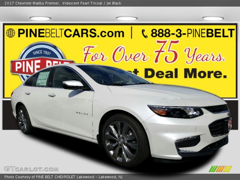 Iridescent Pearl Tricoat / Jet Black 2017 Chevrolet Malibu Premier