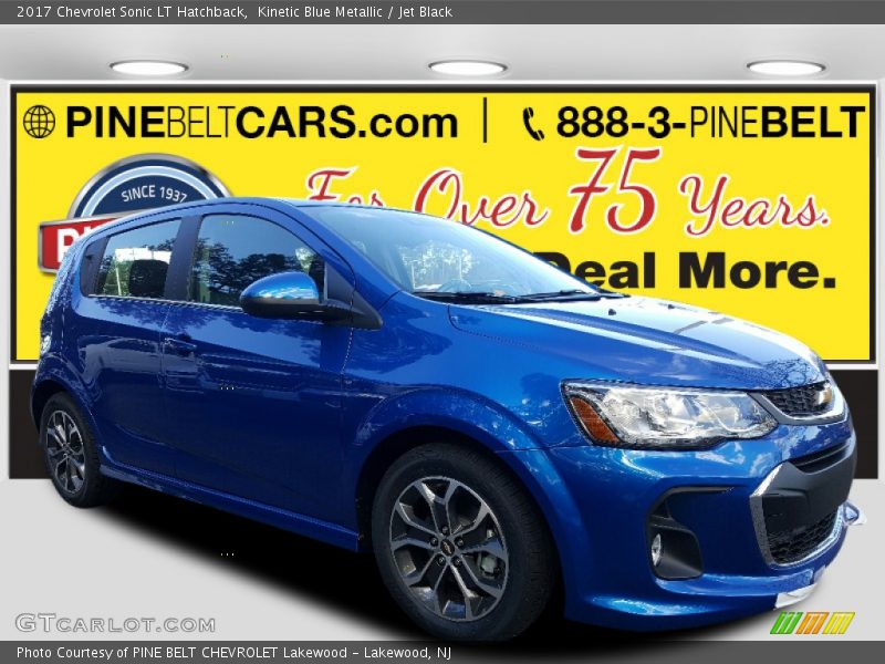 Kinetic Blue Metallic / Jet Black 2017 Chevrolet Sonic LT Hatchback