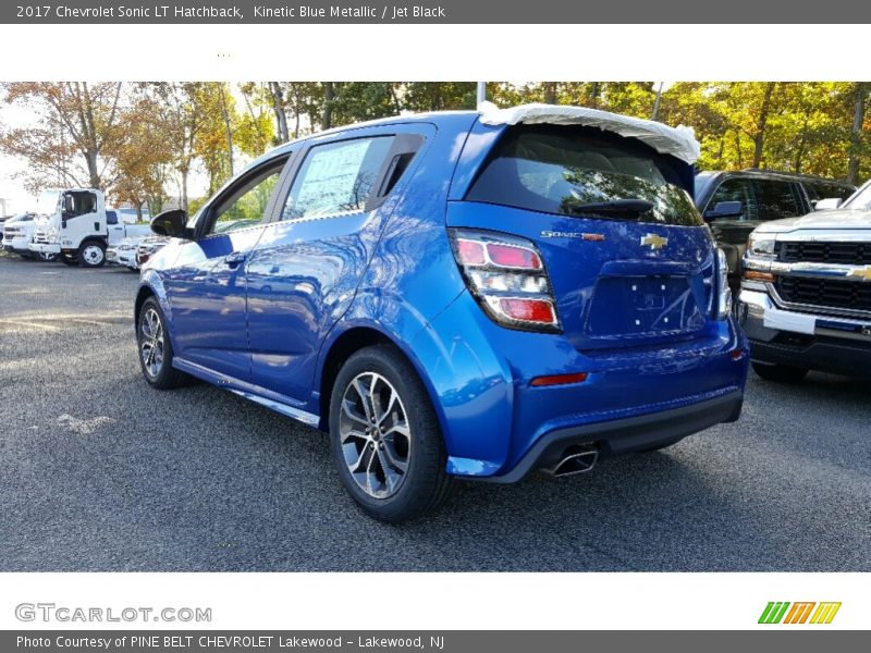 Kinetic Blue Metallic / Jet Black 2017 Chevrolet Sonic LT Hatchback