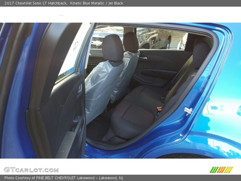 Kinetic Blue Metallic / Jet Black 2017 Chevrolet Sonic LT Hatchback