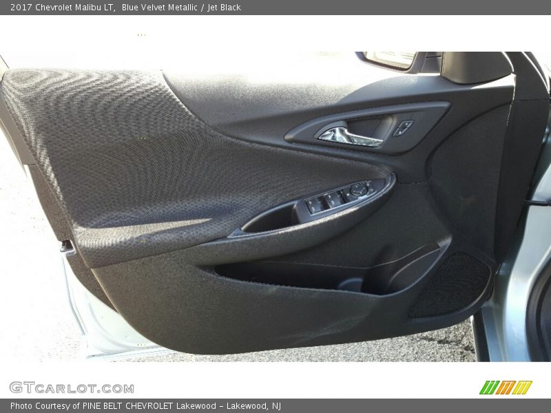 Blue Velvet Metallic / Jet Black 2017 Chevrolet Malibu LT