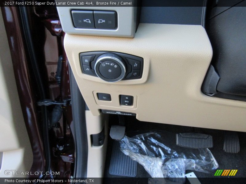 Controls of 2017 F250 Super Duty Lariat Crew Cab 4x4