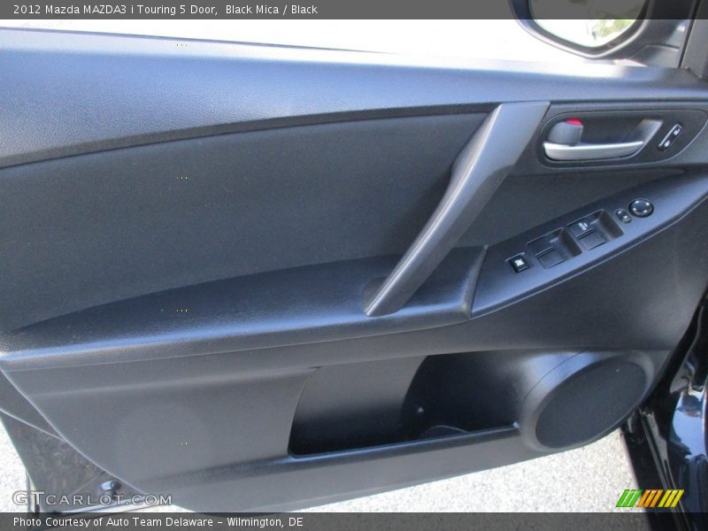 Black Mica / Black 2012 Mazda MAZDA3 i Touring 5 Door
