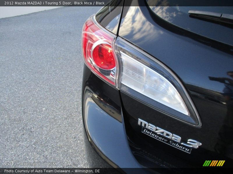 Black Mica / Black 2012 Mazda MAZDA3 i Touring 5 Door