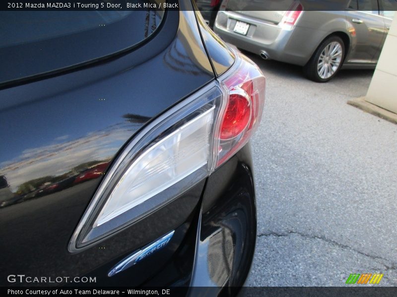 Black Mica / Black 2012 Mazda MAZDA3 i Touring 5 Door