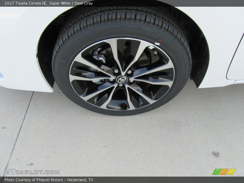 Super White / Steel Gray 2017 Toyota Corolla SE